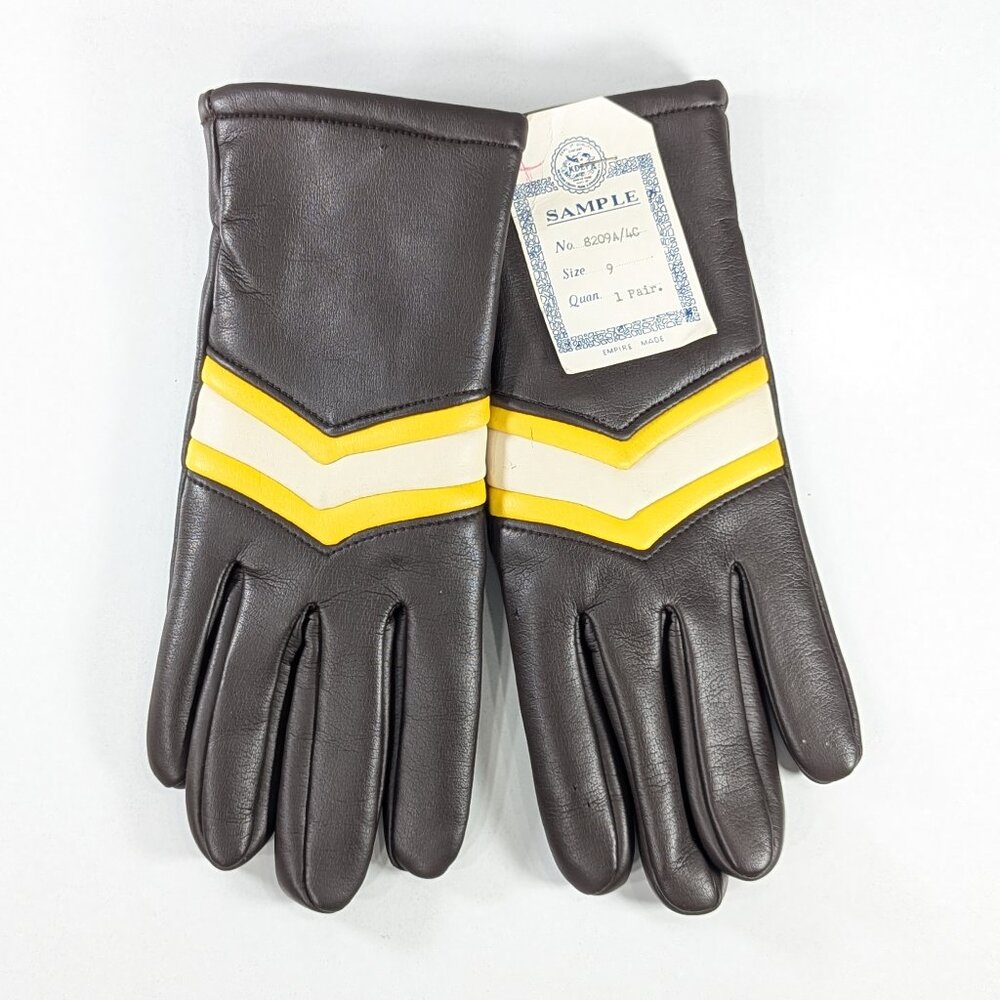 NOS 1970 style vintage gloves, vinyl ladies gloves Empire Made Hong Kong